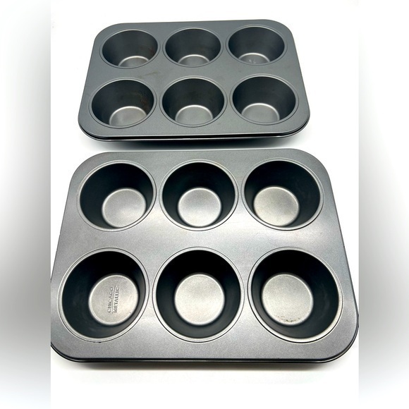 Chicago Metallic Professional 6 Giant Muffin Pans AMERICOAT ePlus silicone glaze - Picture 1 of 11